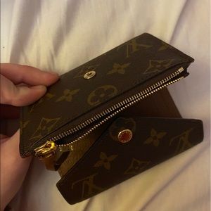 LV wallet